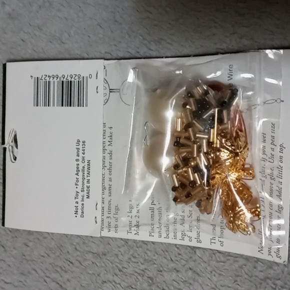 Darice The Legend Of The Christmas Spider Story & Ornament Kit - Picture 2 of 2